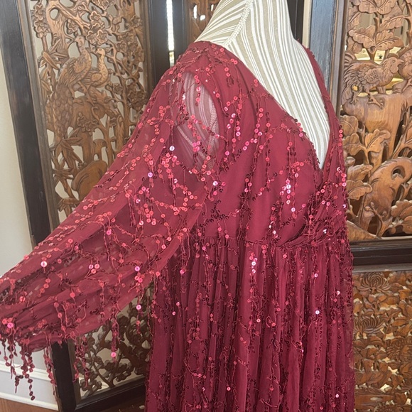 Glamorous Burgundy Sequin Evening Gown - Picture 3 of 9
